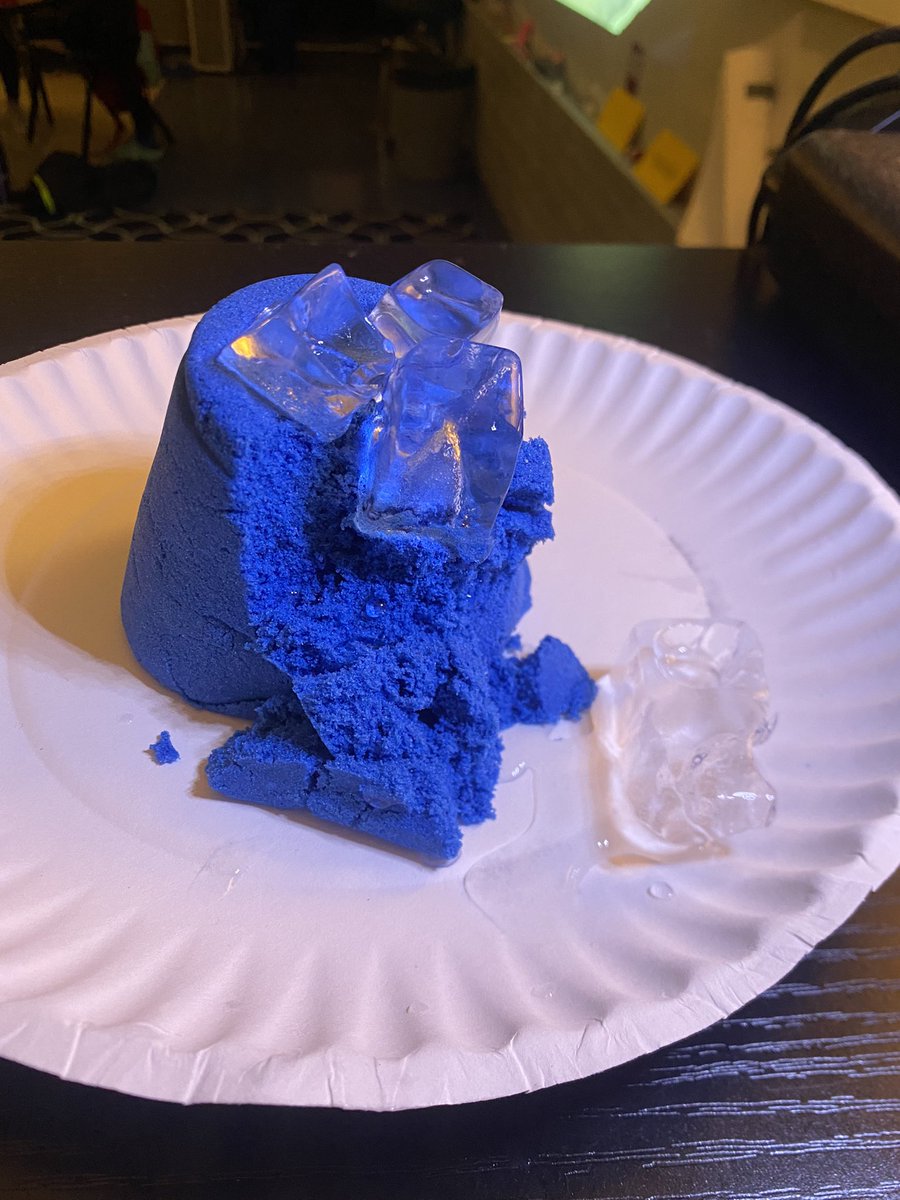 sunnyinscience's tweet image. McA scientists using models to investigate slow changes to Earth’s surface 💨🌊🧊 #iconicMcA #LISDscience