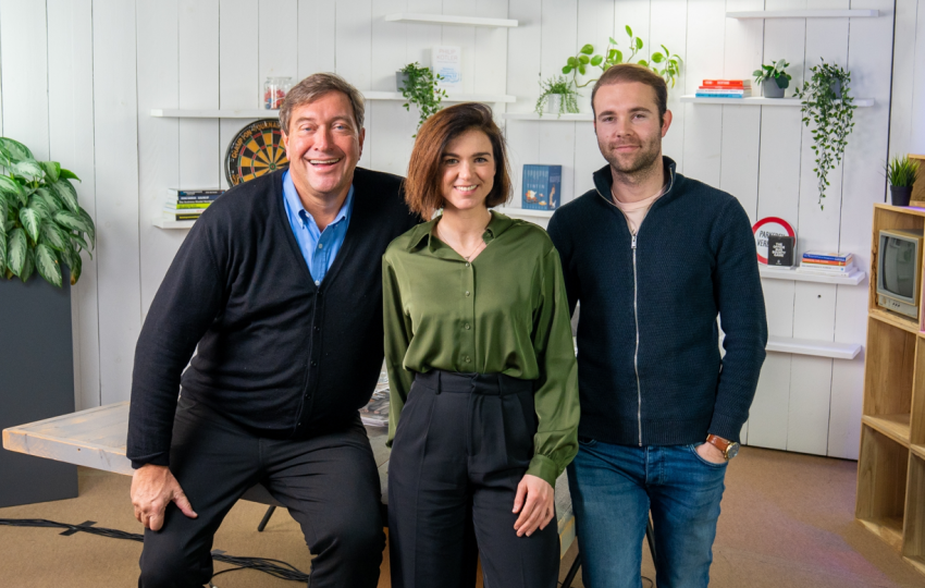 RetailTrends_NL's tweet photo. In deze aflevering van 'Jonge hond, oude rot' gaat ceo John van der Ent van supermarktketen Spar in gesprek met oprichter Alessio Pinna van onlinesupermarkt Butlon > https://t.co/C8JvPWm6eh #retail #spar #butlon #podcast https://t.co/Zz362HPYuw