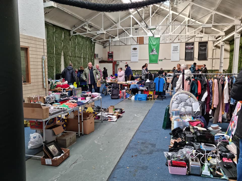 ACArchery's tweet photo. Our next #INDOOR car boot sale is this Sunday FREE entry &amp; only £5 a pitch. We're open 11am - 2pm (10am for traders) so come &amp; grab a bargain or clear some space and make a few quid.
Pitches can be pre-booked here - https://t.co/ctoWSj07TV
#carboot #carbootsale #indoorcarbootsale https://t.co/tMLPyO8aJZ