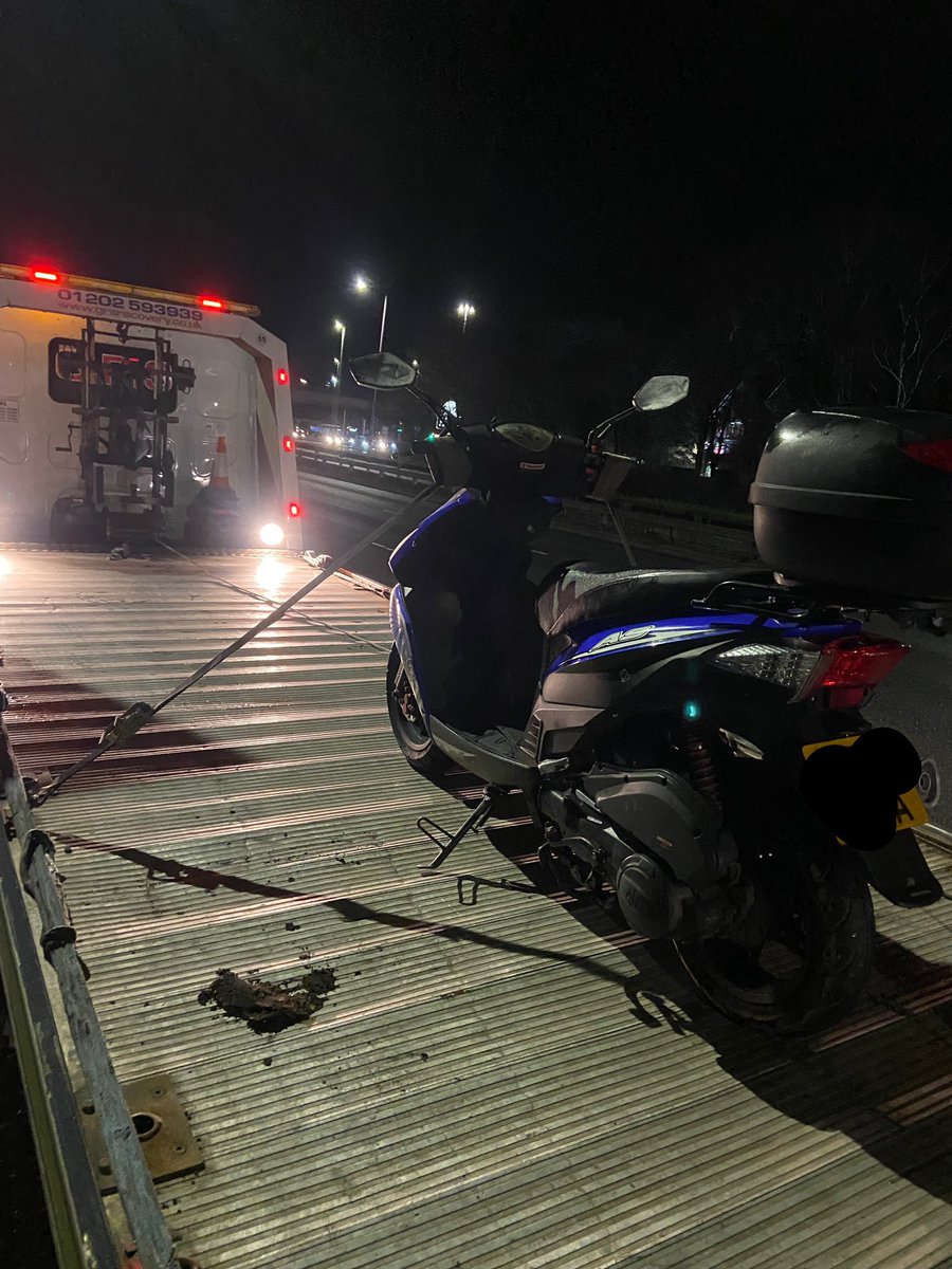 Foot chase ✅
Positive drugwipe for cocaine and cannabis ✅
L plates ❌
Seized ✅
Risk rider removed from the road ✅

<a href="/DorsetSpecials/">Dorset Specials</a> ✅

4765 <a href="/SC4831/">SC4831 Paul Trevett</a> <a href="/SC3190/">SC 3190</a>