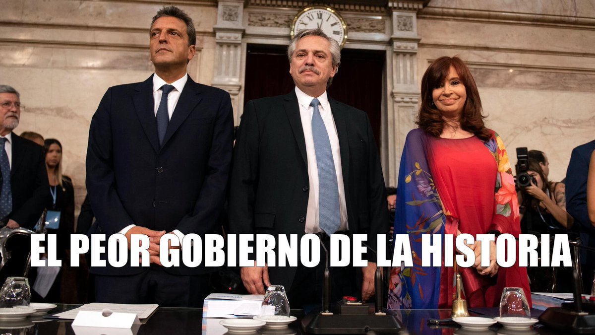 leylagomymedina's tweet photo. #CFKDELINCUENTE 
#MassaPanqueque
#AlbertoInutil https://t.co/8E2tX6jblA