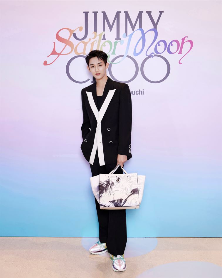 jimmychoo's tweet photo. Jimmy Choo x Pretty Guardian Sailor Moon: Soukenya Diouf, Winwin Dong, Summer Jike and Seira channel their inner Sailor Scout with our exclusive collaboration

#JimmyChoo #PrettyGuardianSailorMoon 

https://t.co/AiyrJFlsVc https://t.co/qVzWcQREFn