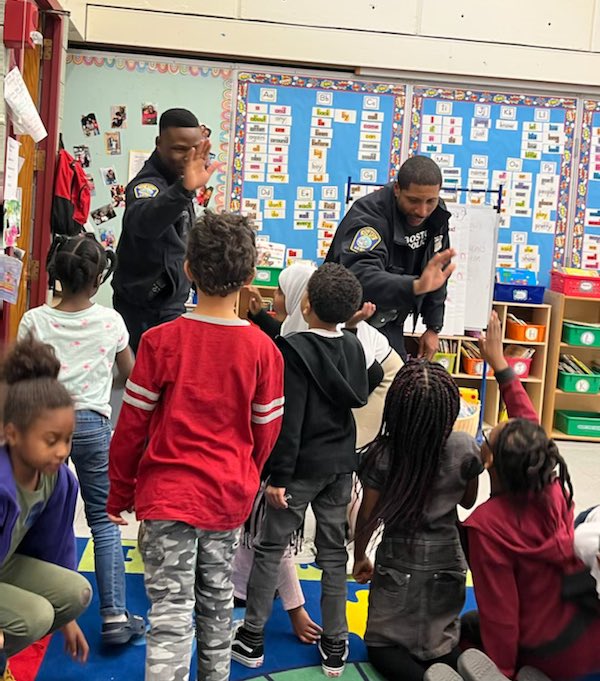 SuperBaston's tweet photo. Continuing to change the narrative! 💙📚#BlackHistoryMonth https://t.co/LyfcsjXBYi