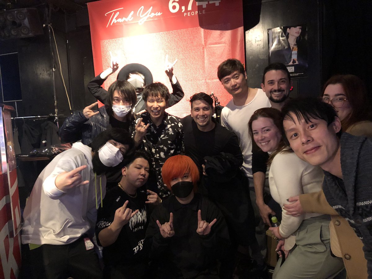 rocktj2016's tweet photo. 日本のメタルコア文化をhttps://t.co/mr8cnHXALM、台湾の人達と満喫しました。
日本のメタルバンドは超がつくハイクラスだと大満足。ここでは国など関係ないのですよ。それを繋げる君達は本当に凄い人達だ。

#nick
#おはようございます
#crisisslave
@yupeyupe 
#victimsofdeception
#babyfaith https://t.co/vaBjMWYanH