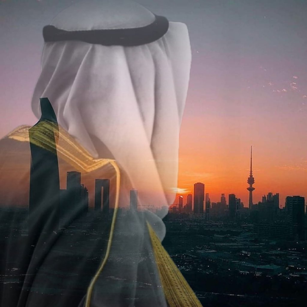 التراب 
يدفن كل شيىء 
إلاّ تاريخ الرجال 💫
   رحمك الله رحمة واسعة وأسكنك فسيح جناته 
"لن ننساك"