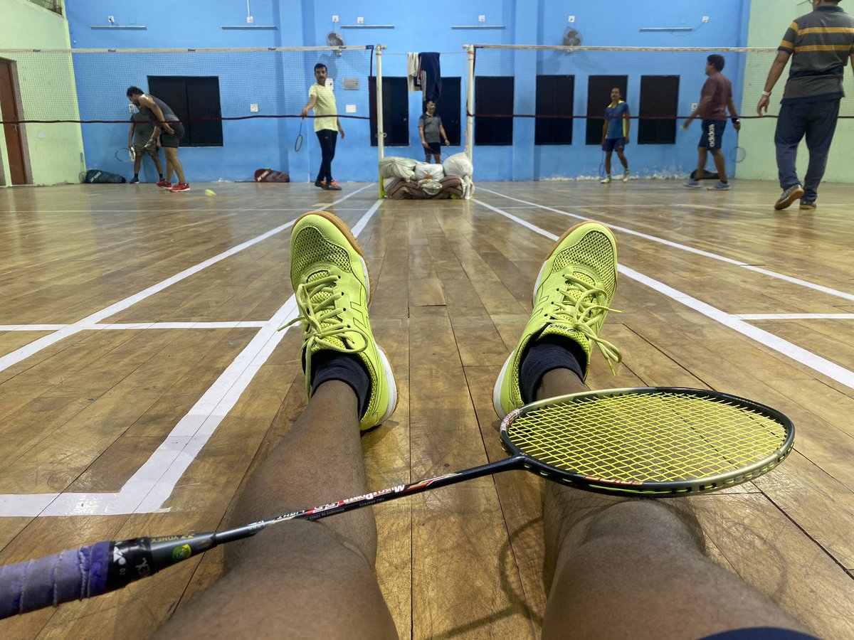 Workout give happiness…and its happiest when its double in a day

Morning mandatory #badminton and evening #tennis 

#RojanaEkGhanta #fitnessfreak #StayFitStayHealthy #sports #fitindia