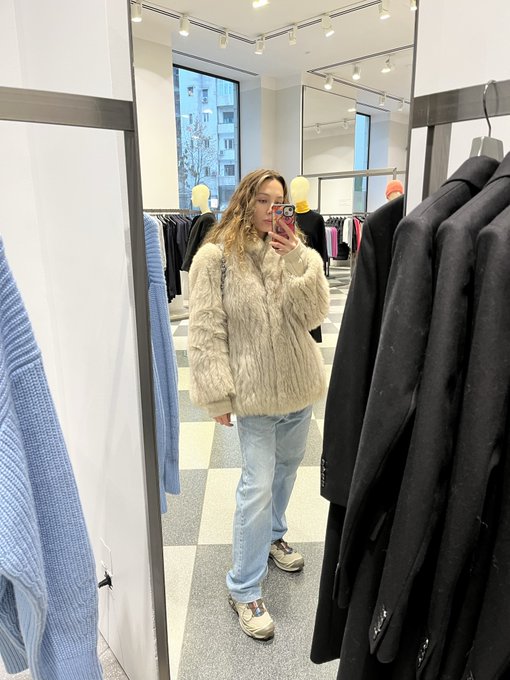 Shopping https://t.co/LSrWUz74Yu<a href="/tag/photooftheday"class="tags"><span>#photooftheday</span></a><a href="/tag/sunnyday"class="tags"><span>#sunnyday</span></a><a href="/tag/beauty"class="tags"><span>#beauty</span></a><a href="/tag/dressup"class="tags"><span>#dressup</span></a><a href="/tag/br"class="tags"><span>#br</span></a>