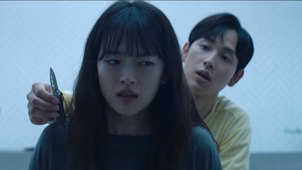 iconickdramas's tweet photo. Unlocked (2023) 📲

A mystery thriller film about an office worker who lost her smartphone and a psychopath who tries to ruin her life. https://t.co/3YhlVdKfus