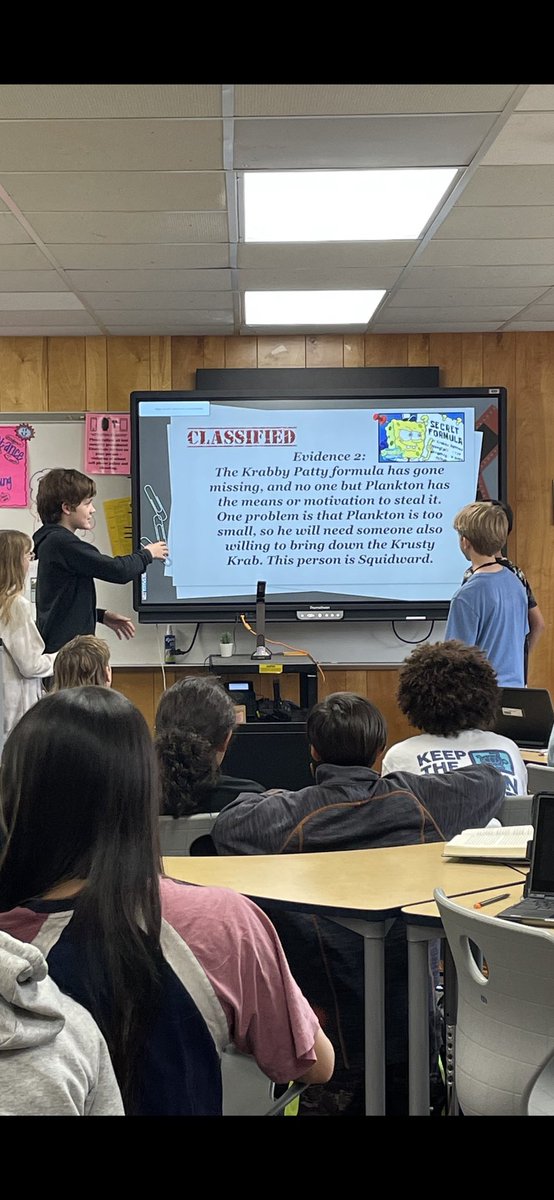 HeatherPinones's tweet photo. We ended the Argumentative unit with the Trial of SpongeBob SquarePants. Our students did amazing picking out accurate evidence to support their “guilty” vs “innocent” claims! 👍🏼 They even brought tangible evidence from home.😂  #SmithMS_CFISD #Smith_ELA_CCIS https://t.co/gxrkGFu7Y7