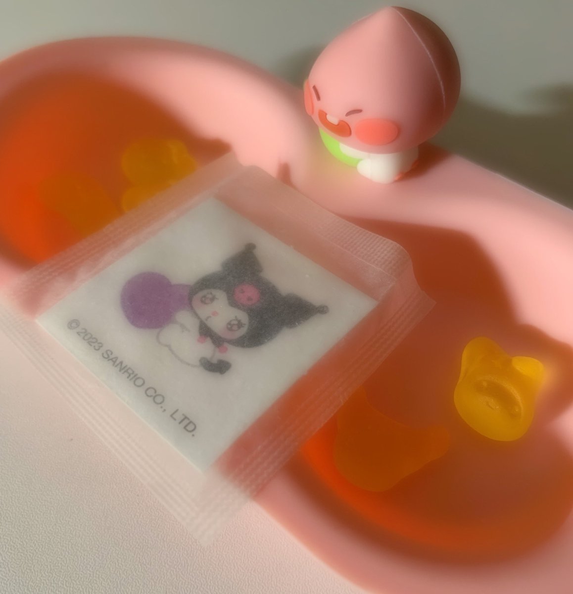 ☁️ tweet media