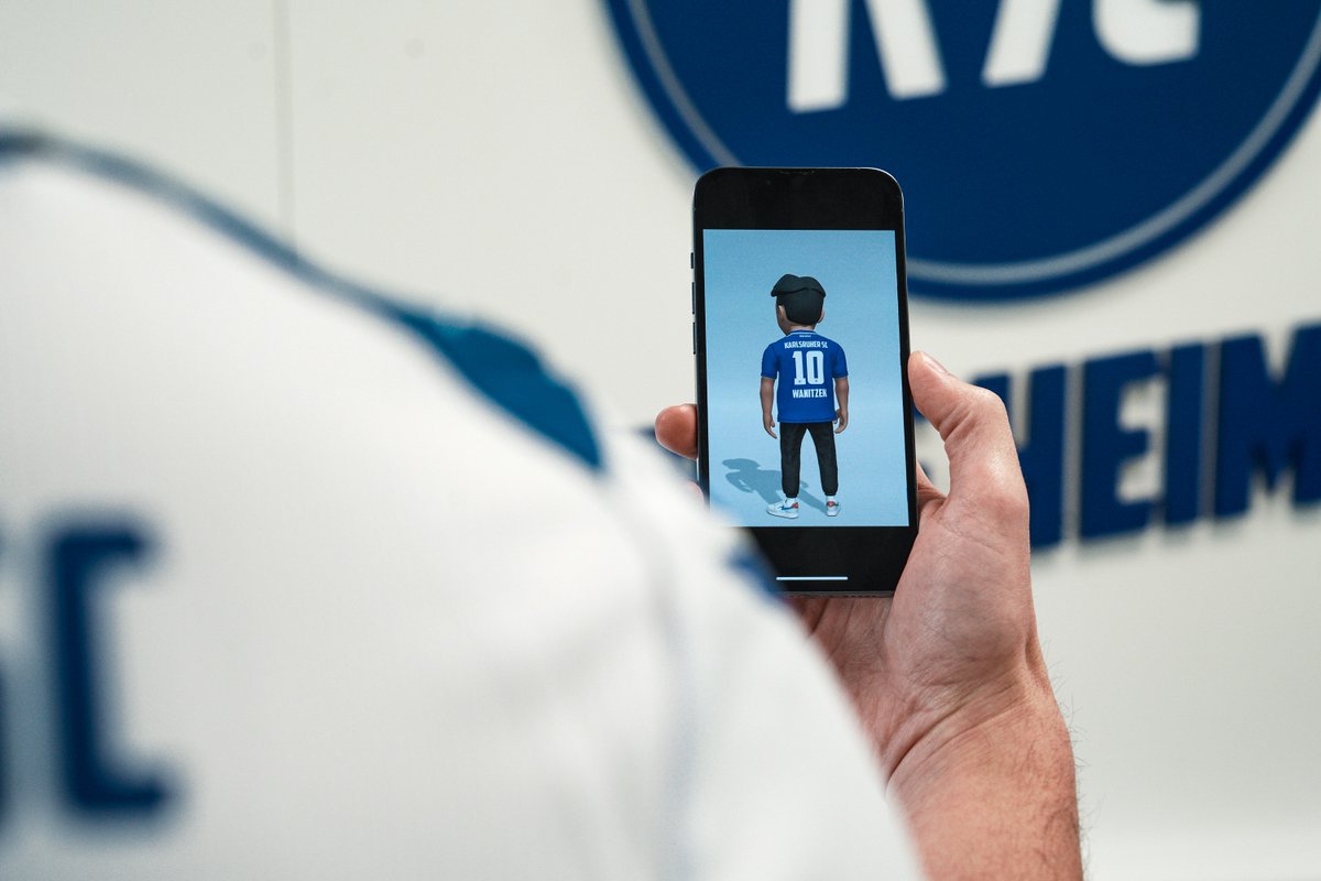 Ab sofort gibt's den KSC im virtuellen Managerspiel "The Football Club" zu erleben – die neu geschlossene Partnerschaft mit <a href="/play_tfc/">The Football Club</a> macht's möglich! Also sammelt jetzt digitale KSC-Trikots und damit Punkte. Alle Infos 👉🏼 ksc.de/club/allgemein…

#KSCmeineHeimat <a href="/PHIRONIX_eSport/">PHIRONIX eSports</a>