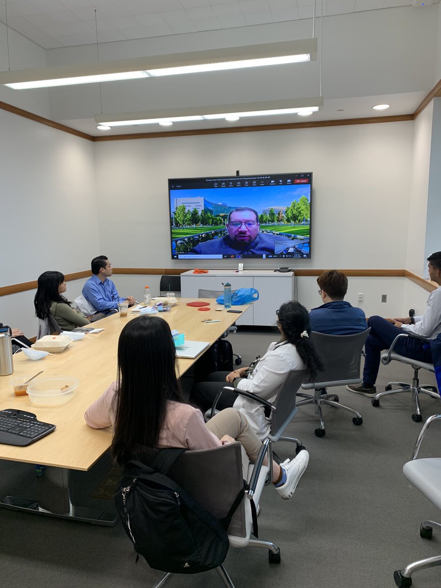 AndyYoungDO's tweet photo. Cleveland Clinic Primary Care Track lectures are underway. Thanks to @medpedshosp, @kbharris90, and @MRothbergMD for teaching us yesterday! @SGBraunthal @JollyMD_GIM @Mud_Fud https://t.co/DAi54v6Qp3