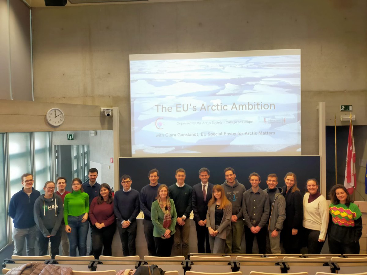 ClaraGanslandt's tweet photo. Very glad to have been invited by the @Arctic_CoE to talk about EU’s Arctic Policy at the @collegeofeurope in Bruges. I also had the pleasure to meet with @FedericaMog and the @EUDiploAcademy . https://t.co/mJC0aKkErh