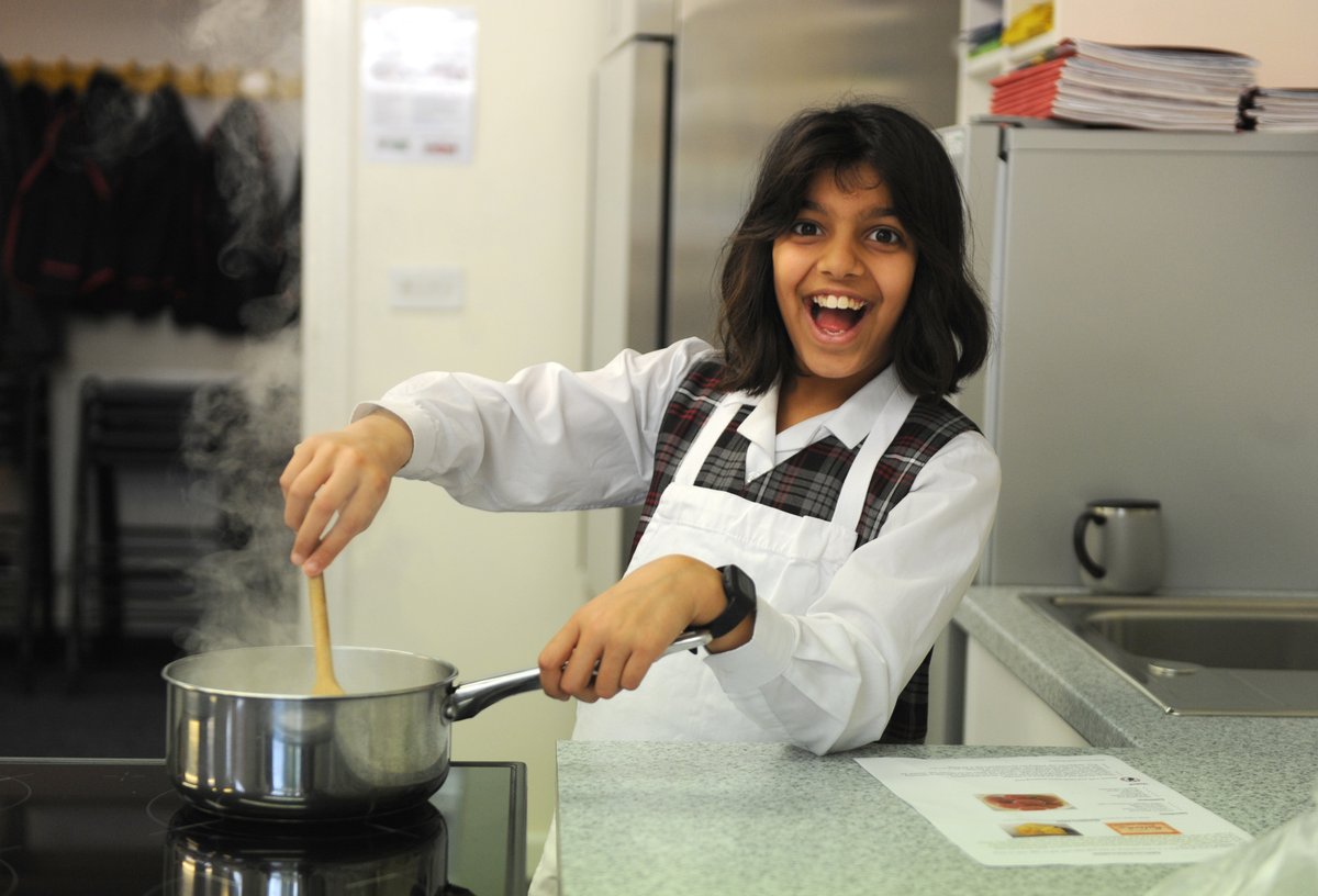 KHVIIISchool's tweet photo. Year 6 have had a great day cooking on rations followed by a World War II Senior School history tour. #livinghistory #sagopudding #KHVIIISpark https://t.co/17zqMso3Cp