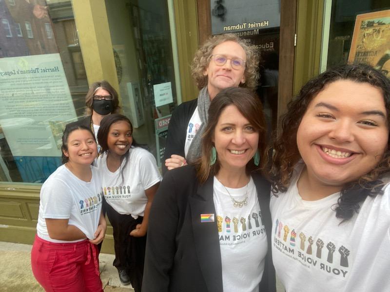 SpeakUpPHS's tweet photo. #SpeakUp students, of present and past, traveled to Annapolis to speak to the MSEA about creating safe spaces in public schools. After a successful day, we stopped by the Harriet Tubman museum to witness the amazing mural of her. https://t.co/3VcogLldml