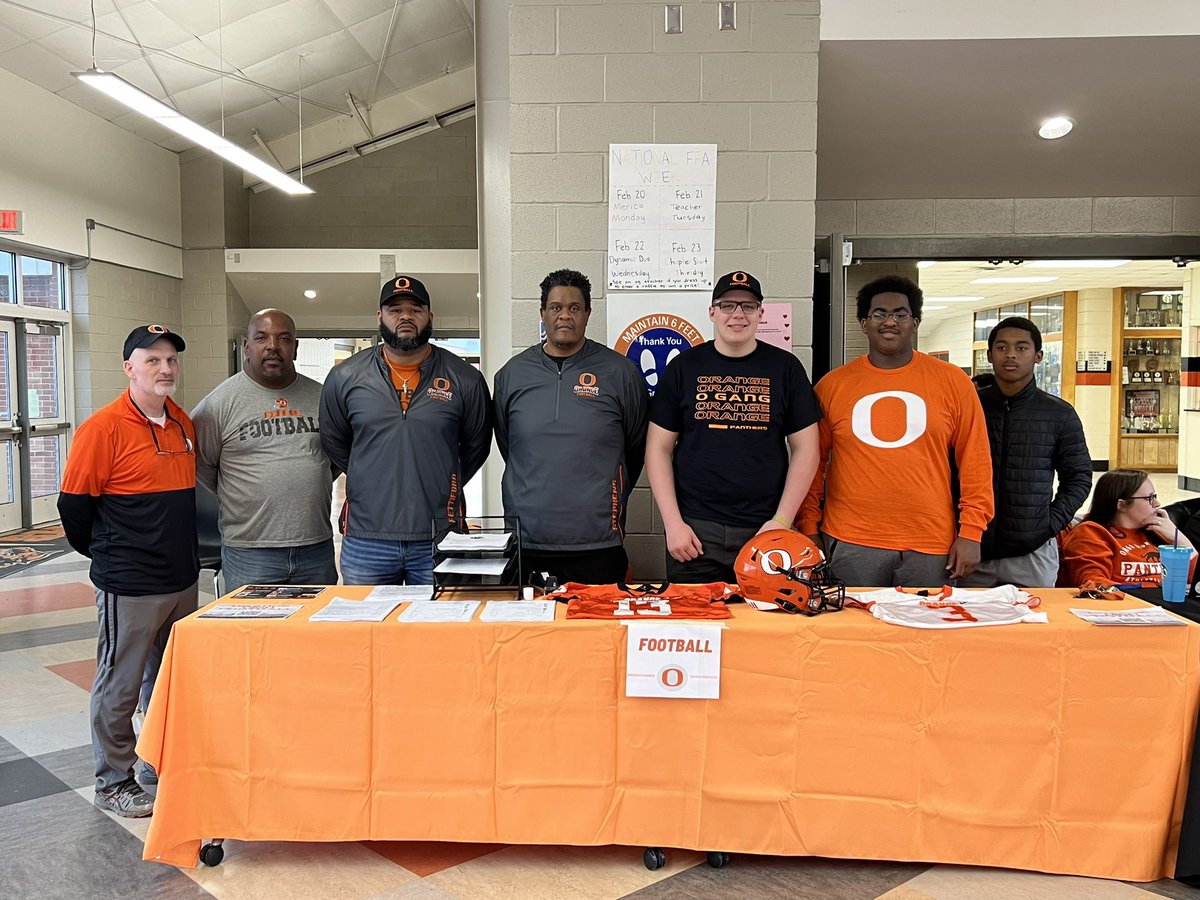 OHS_Football1's tweet photo. MIDDLE SCHOOL NIGHT was a success! 
We enjoyed meeting all the FUTURE PANTHERS! https://t.co/GIhi0y7gWl