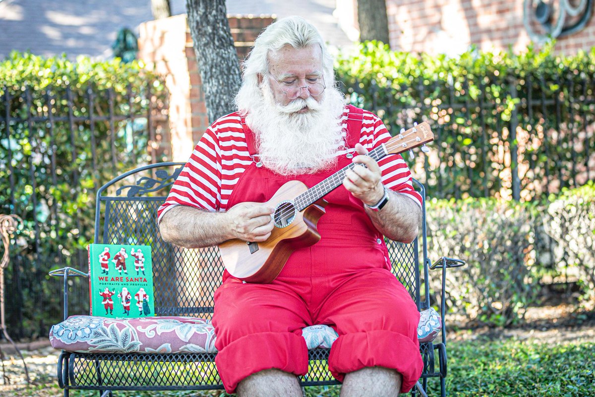 Are you having a Christmas in July event? We have background-checked, insured Santa entertainers who can help make your event UNFORGETTABLE! 🎅

310 days until Christmas!

#LiveEvents #Retail #PartyPlanner #ChristmasInJuly