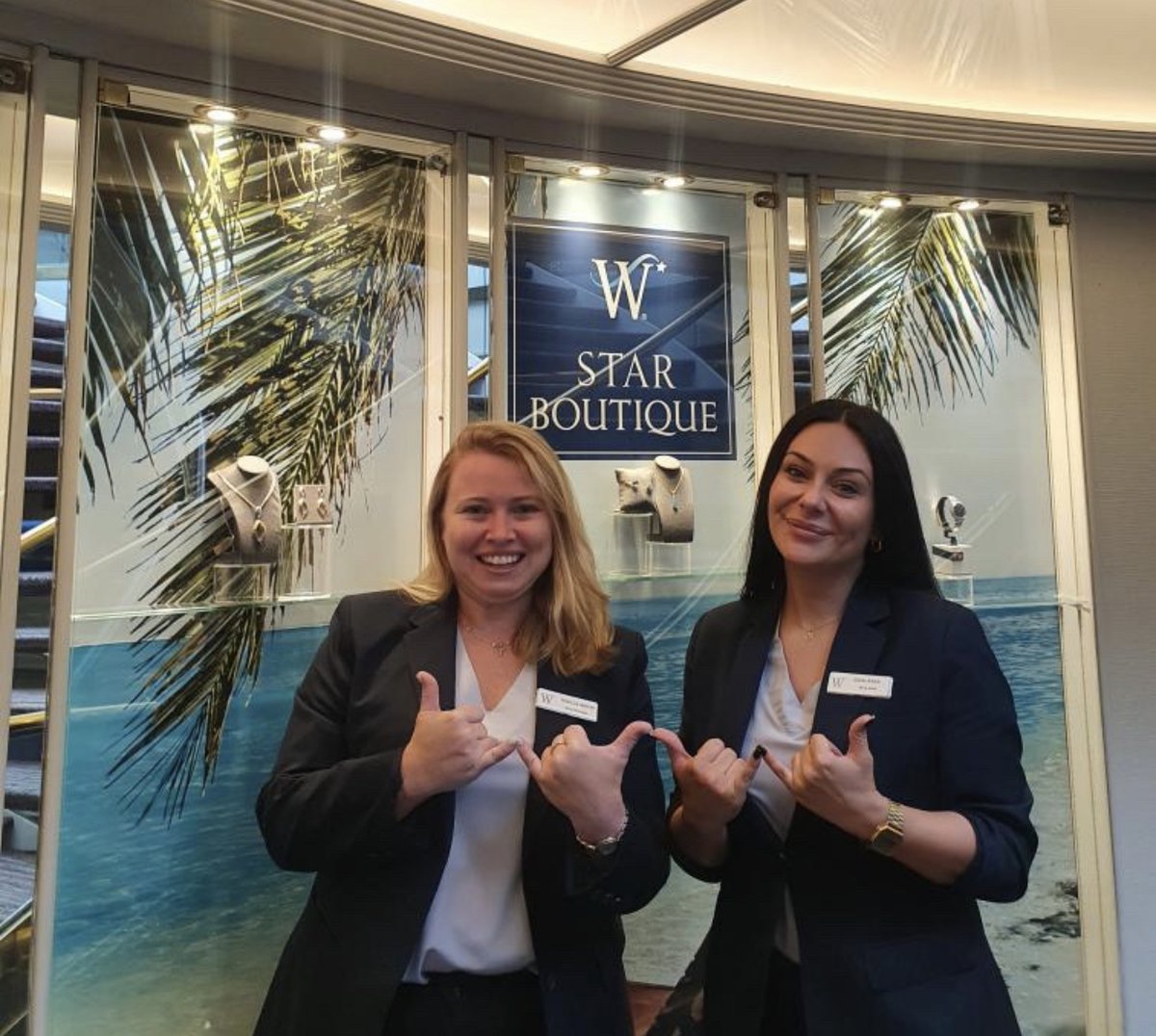 WindstarCruises's tweet photo. Happy Random Acts of Kindness Week, everyone! One can never go wrong with kindness, and there can never be too much of it. Tell us about a time one of our crew members went above and beyond to make your cruise memorable!
#WindstarCruises #RAKweek #RandomActsOfKindessWeek https://t.co/FR8jE49dWe