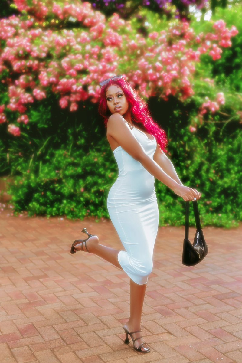 I saw her in a dream 💭