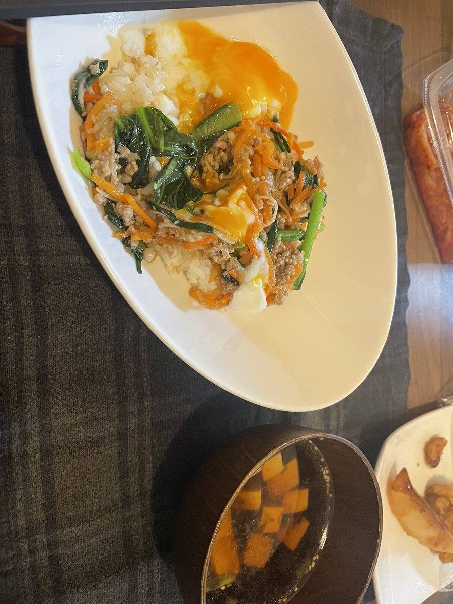 I_Travel_Solo's tweet photo. I made dinner. https://t.co/qRKMvi4nX4