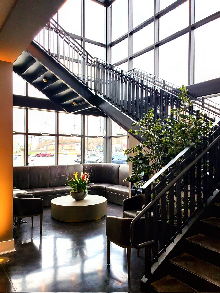 redtarget14's tweet image. Good morning Twitter peeps!  Free for all Friday!  I found this staircase in a local restaurant eye-catching! What has randomly caught your eye while out and about?
#photography #FunPhotography
#Photogenic #FreeForAllFriday