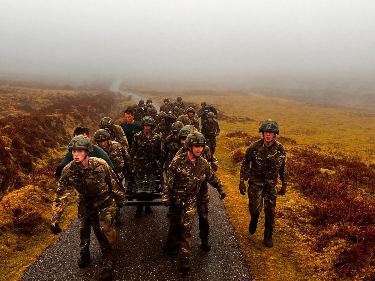CO 1 RIFLES tweet media