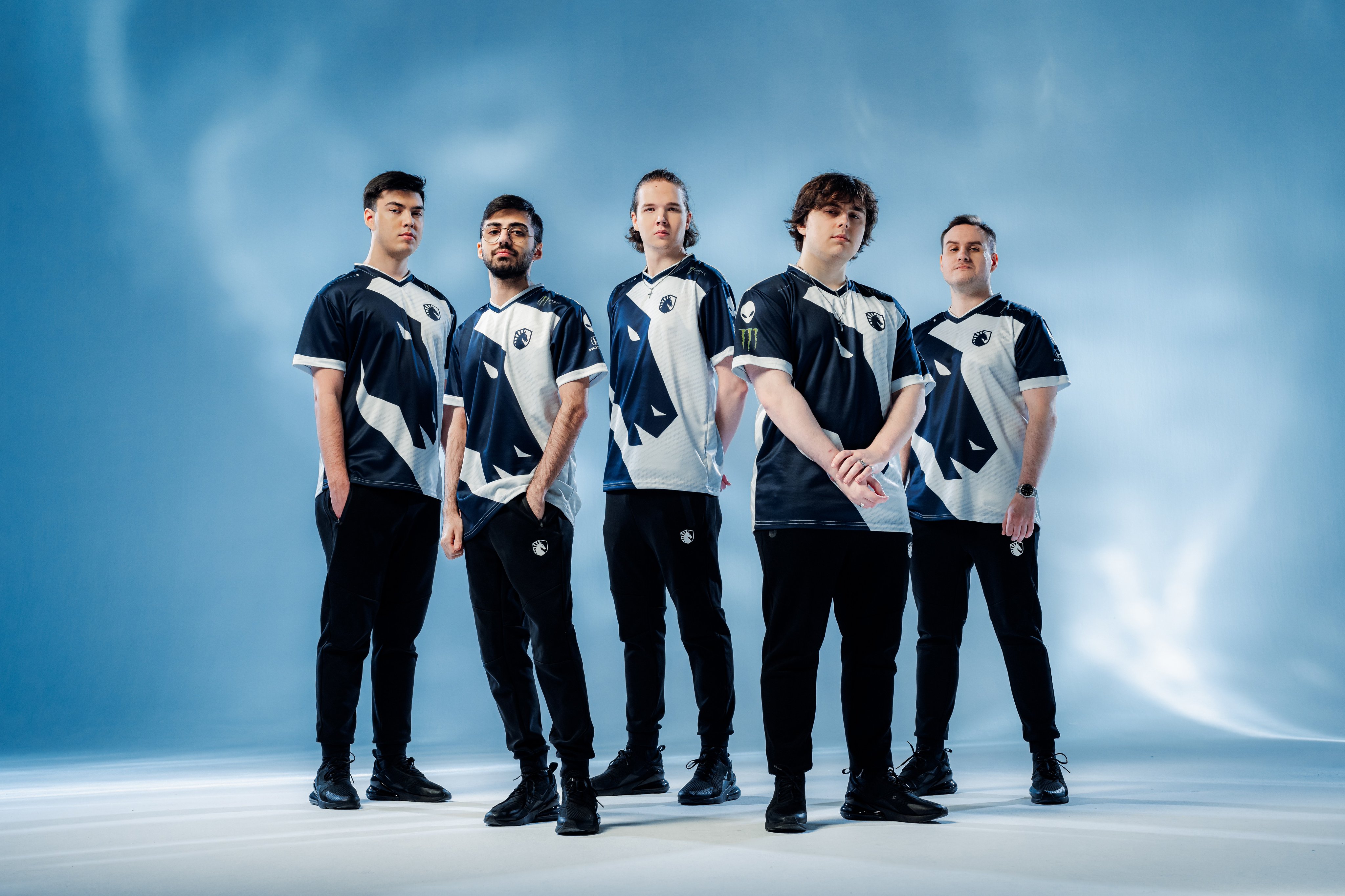 Team Liquid Valorant on Twitter: "Make insane clutches and feel like a real pro wearing the Team Liquid Official 2023 Jersey 🔥 Available Now https://t.co/7Nt3tfe5c5 https://t.co/YchL9KYTl8" / Twitter