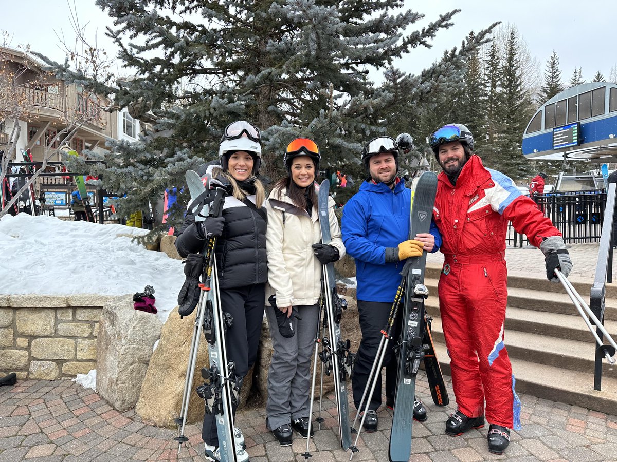 VanTrustRE's tweet photo. Last week, the VanTrust team had the opportunity to thank some of the fantastic brokers we worked with in 2022 with a trip to Vail, CO. We are grateful to the brokers who help make our success possible. #DevelopingwithaDifference https://t.co/tLsRAAYplf