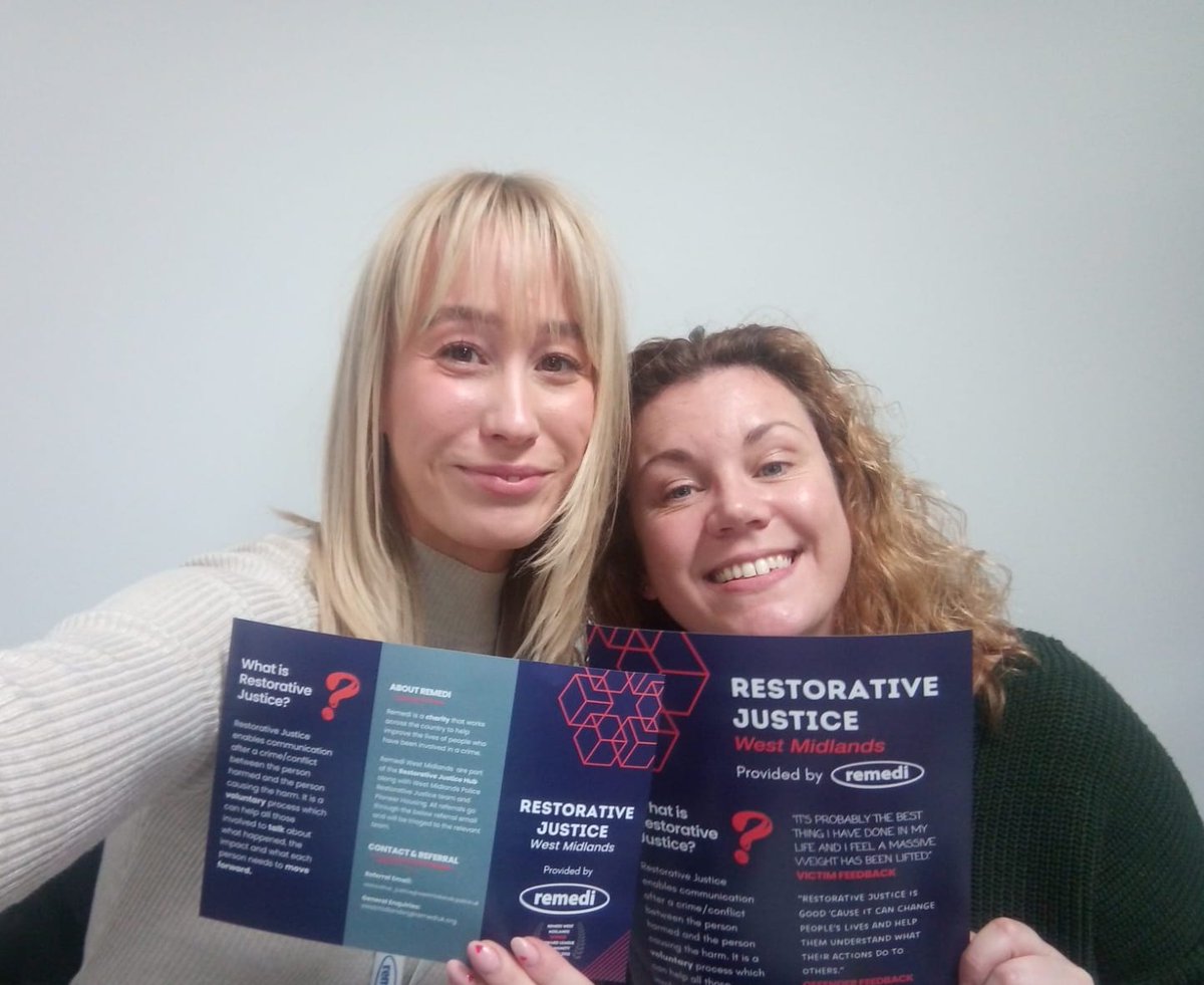 RemediRj's tweet photo. Remedi's own Mia and Kim attended a probation event in the West Midlands yesterday to raise awareness of the Restorative Justice process, (and it wouldn't be a Remedi event without goodies). #remedi #restorativejustice #probation #probationservices #criminaljustice https://t.co/zocNymvSjg