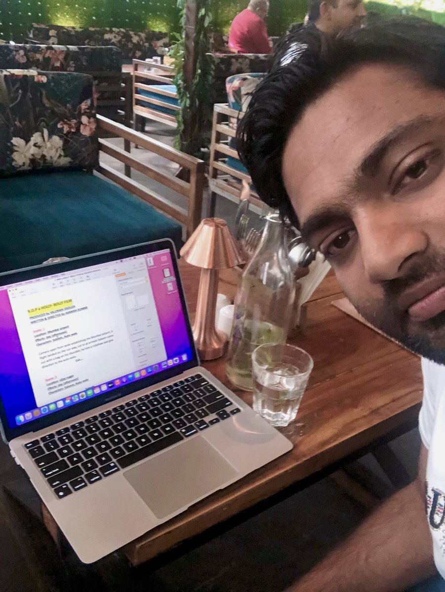 AvanishDirector's tweet photo. Heading towards a new journey. 🎥❤️ #scriptwriting #Director https://t.co/TnEoNi5AgQ