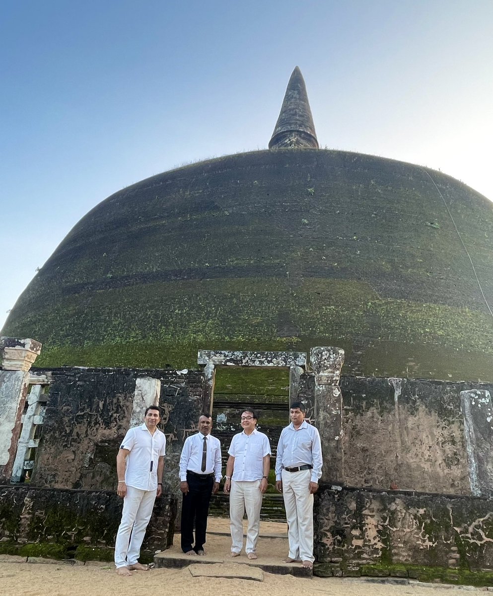 JapanEmb_SL's tweet photo. Had a wonderful occasion to visit and learn about the historical heritages in Polonnaruwa! Special thanks to Minister of Irrigation, Sports and Youth Affairs @R_A_Ranasinghe! 🙏 -Ambassador Mizukoshi https://t.co/Enu255N67z