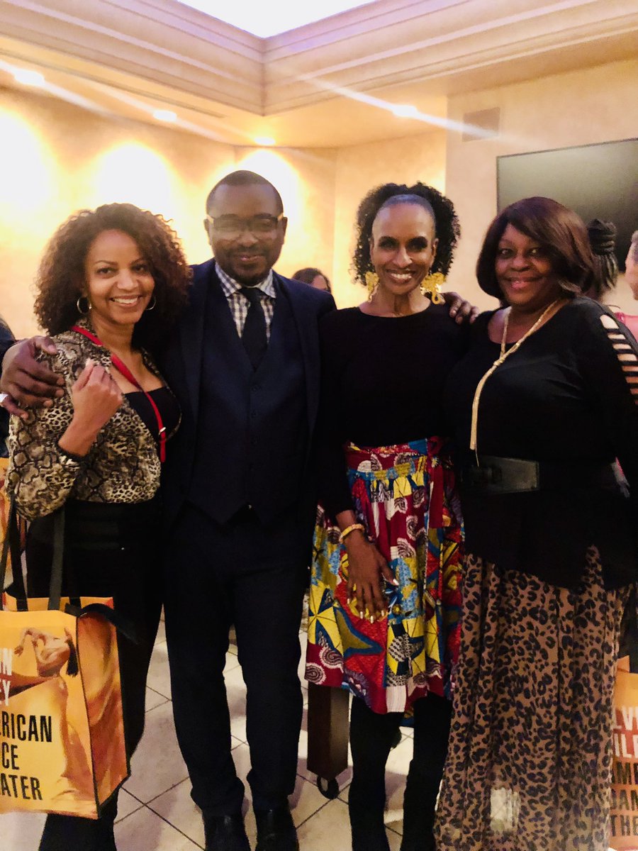 PortiaFOX5's tweet photo. ✨The ability to tell a compelling story without speaking a single word is truly a gift.
✨Many thanks to the #AlvinAiley American Dance Theater for sharing your beautiful gifts in Atlanta. Ailey runs through Sunday at @TheFoxTheatre.  
Go…and enjoy their gifts.✨
#AileyonTour https://t.co/vvG6f56q4f