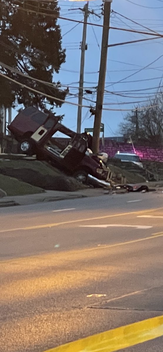 Jordan Vilines on Twitter "Duke Energy crews remain on scene working