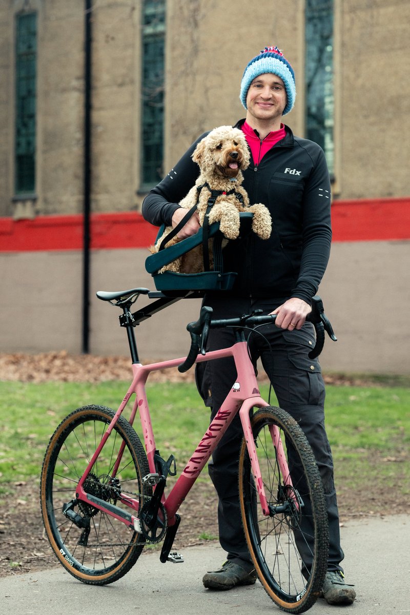 dogsbybike on Twitter "Now, her only gripe is having to stop for