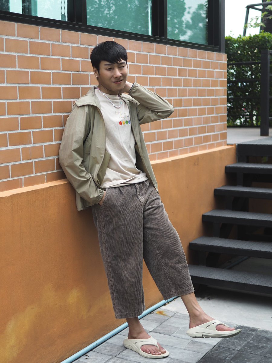 saykikawaii's tweet photo. รองเท้าเบาสบาย ใส่ง่าย นุ่มสบาย ไม่กัดเท้า น้ำหนักเบาทรงสวย ใส่ไปเที่ยว วันสบายๆชิวๆ หรือจะใส่ลุย ก็ได้เลย
#SaleHereUnboxแกะกล่องรีวิว
#KIRION
#vingthailand
#runningsandals https://t.co/EcmBRalnKN