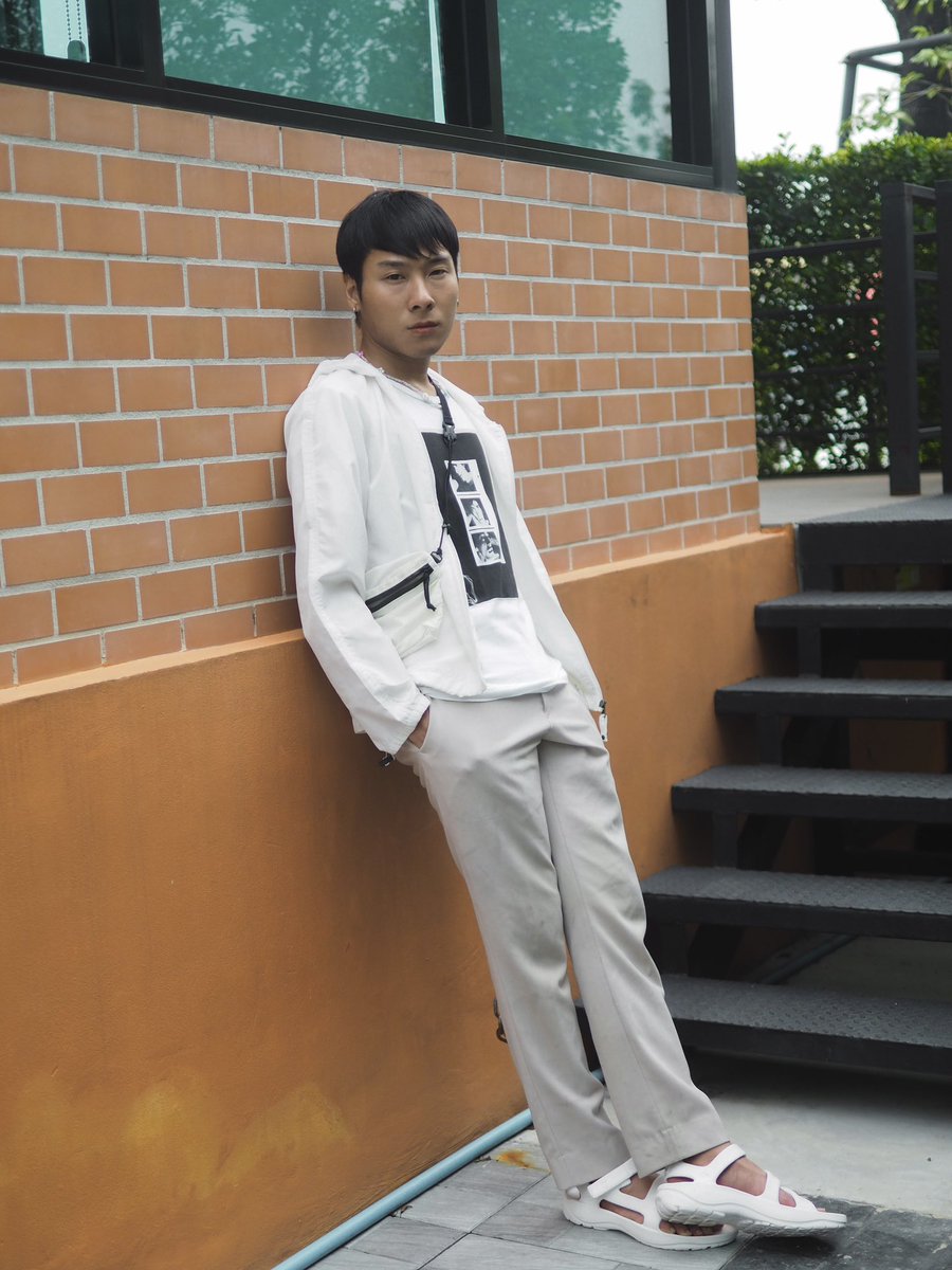 saykikawaii's tweet photo. รองเท้าเบาสบาย ใส่ง่าย นุ่มสบาย ไม่กัดเท้า น้ำหนักเบาทรงสวย ใส่ไปเที่ยว วันสบายๆชิวๆ หรือจะใส่ลุย ก็ได้เลย
#SaleHereUnboxแกะกล่องรีวิว
#KIRION
#vingthailand
#runningsandals https://t.co/EcmBRalnKN