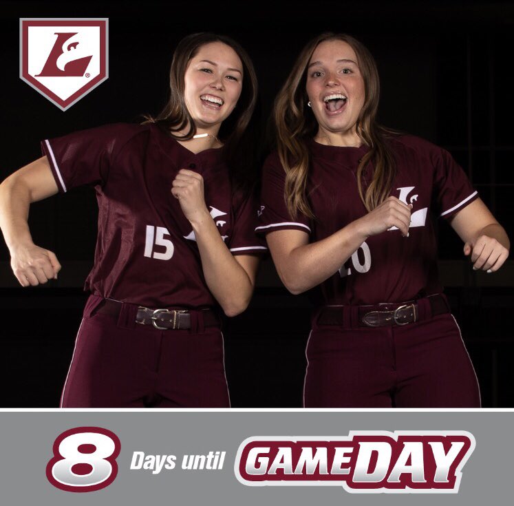 UWLSOFTBALL's tweet photo. super duper excited. 
left side, strong side. 
@jordynm_15 😄
@kyralard 😝
#8Days 🦅 and counting.. https://t.co/Ws10XzJjxC