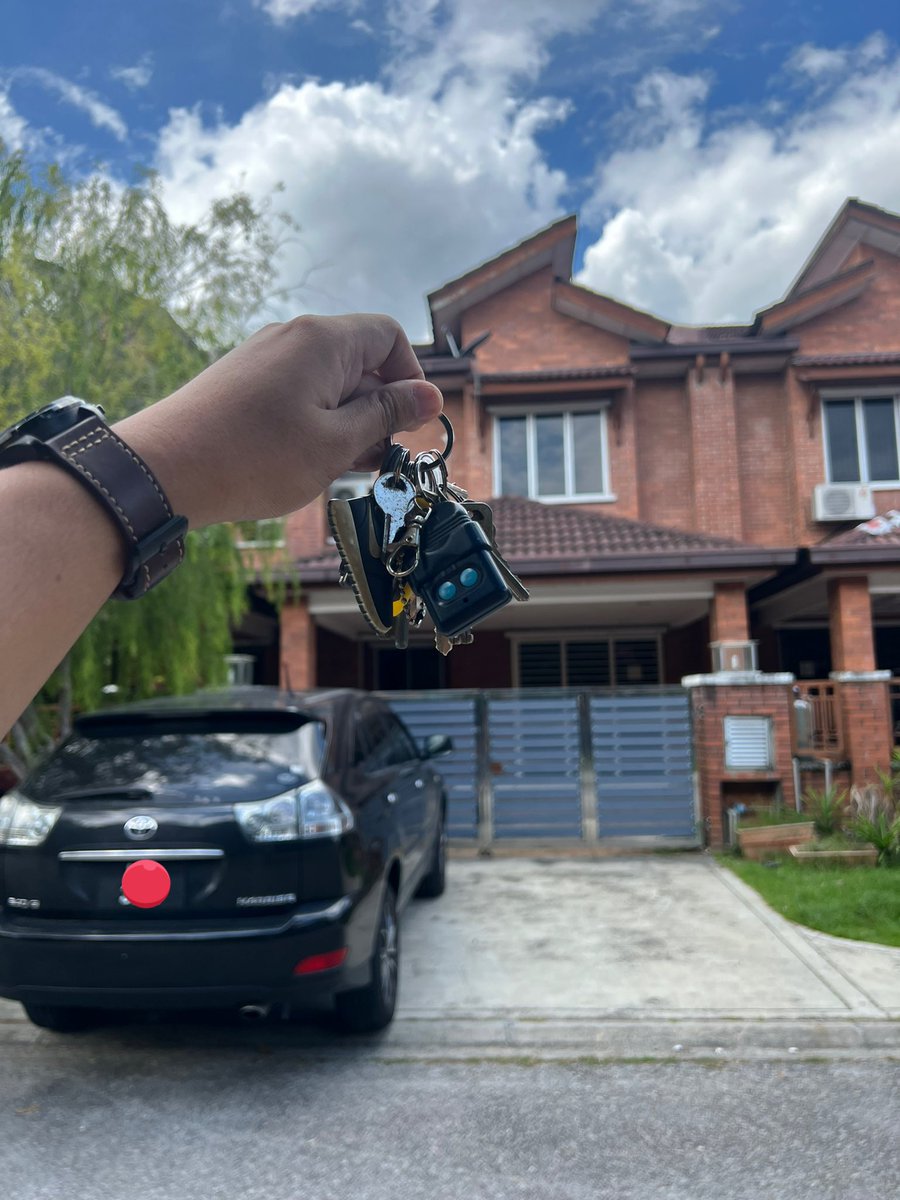 AmirNnothing's tweet photo. Finally, my first home 😘💕 https://t.co/4LxtumfKv2