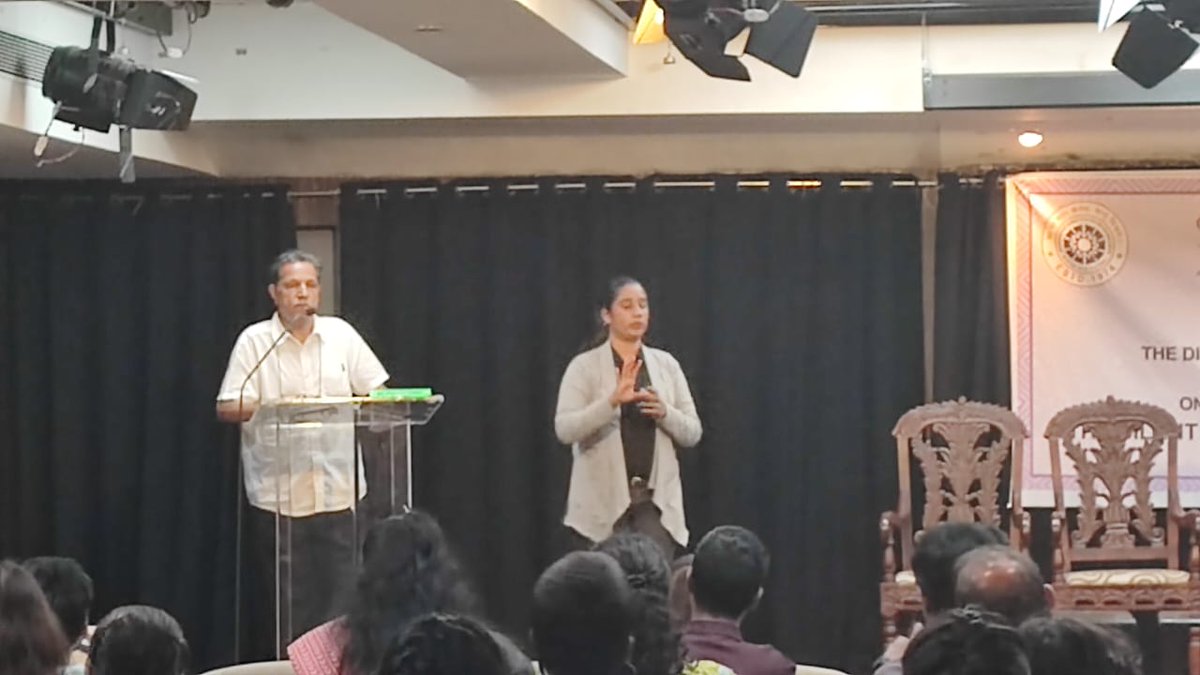 PrakashWKamatPK's tweet photo. Addressing d gathering on appropriate terminology&amp;language for Persons with Disability,at Dnyanprassarak College Women's Wing in time up with Goa Higher Education seminar on issues of women with disabilities, in Panaji today.
@SubhashGoa @discommgoa @Premroopalva @abhimurugkar https://t.co/LV7rIO10gC