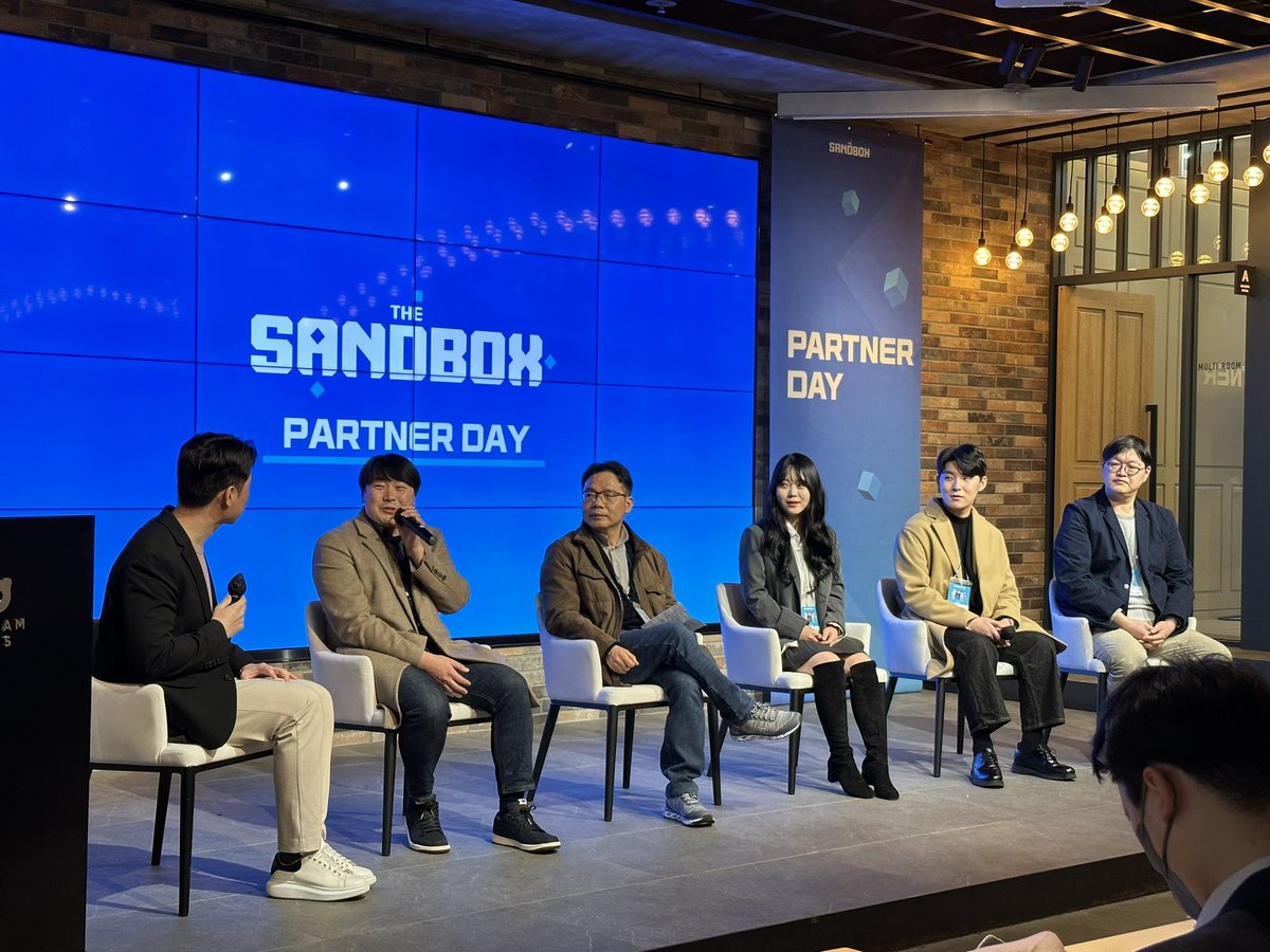 borgetsebastien's tweet photo. 👏 It's a wrap for @TheSandboxKorea Partner Day 🇰🇷

We covered 
- 300+ attendees
- 55+ Partners, 8+ Creators Studios, 11 Academies
- Awards Ceremony
- Korea culture importance
- K-Verse Wave 2 LAND Sale upcoming
- Opening the Metaverse in 2023
- New Game Maker
- And more 😉

1/n https://t.co/ON6N4L1mNc