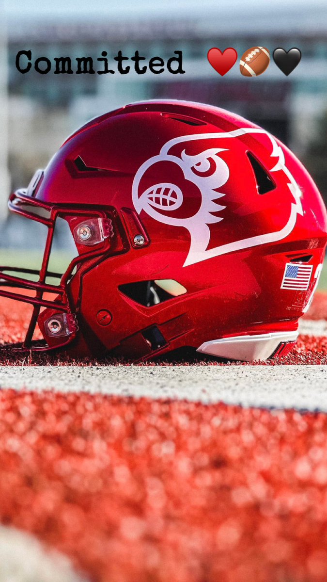 Proud to announce I have committed to the University of Louisville 🏈. I want to thank <a href="/pete_nochta13/">Pete Nochta</a> <a href="/JeffBrohm/">Jeff Brohm</a> for giving me this opportunity. I also want to thank my high school coach <a href="/55CoachJohns/">Derek Johns</a>. I’m ready to work! L’s up ❤️🙌🏾🖤<a href="/LouisvilleFB/">Louisville Football</a> <a href="/WestKYSportsNet/">West KY Sports Network</a> <a href="/UCHSathletics/">UCHS Athletics</a>