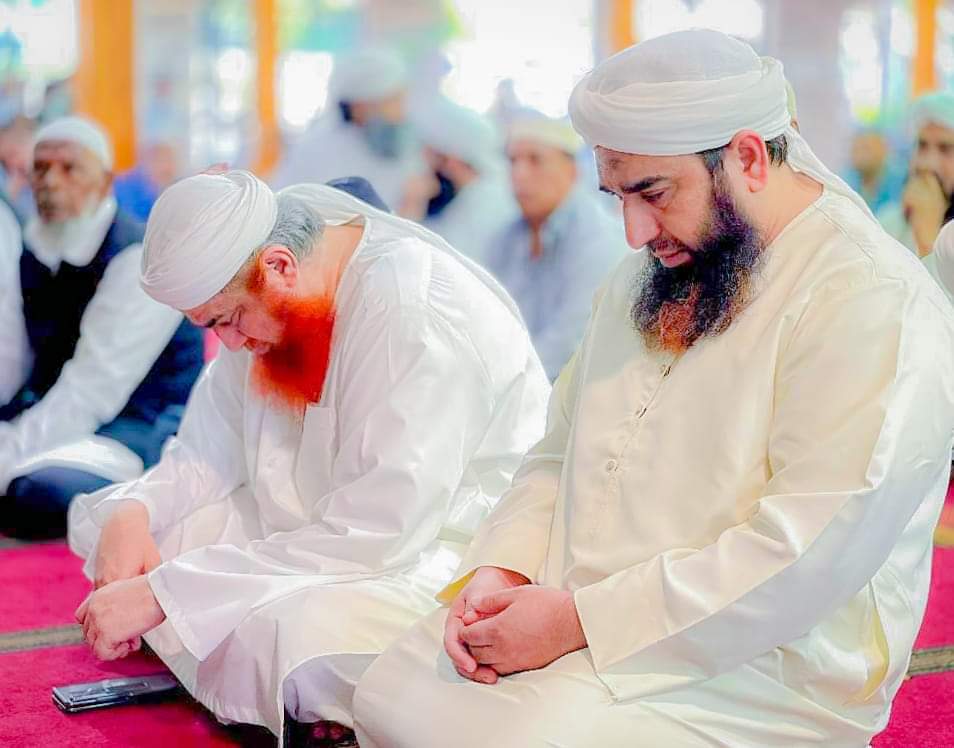 AizazIqbalAwan's tweet photo. آکلینڈ، نیوزی لینڈ (Auckland, New Zealand) سے آپ کو جمعہ مبارک

#Dawateislami
#SupportTurkey_WithFGRF https://t.co/ehpebnb81E