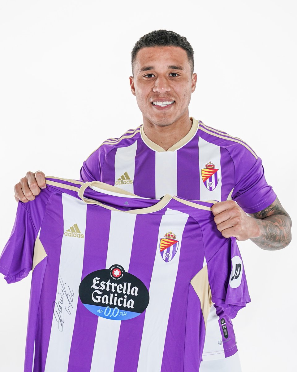 realvalladolid's tweet photo. 💥 𝗦 𝗢 𝗥 𝗧 𝗘 𝗢 💥
Gana 1️⃣ de las 4️⃣ camisetas firmadas por los nuevos fichajes 👕

📌 Requisitos:
1. Síguenos 
2. Dale a RT a este tweet
3. Regístrate en: https://t.co/EggIcem1y7 

BBLL: https://t.co/zVs67VEnTR https://t.co/4RzsIX07z3