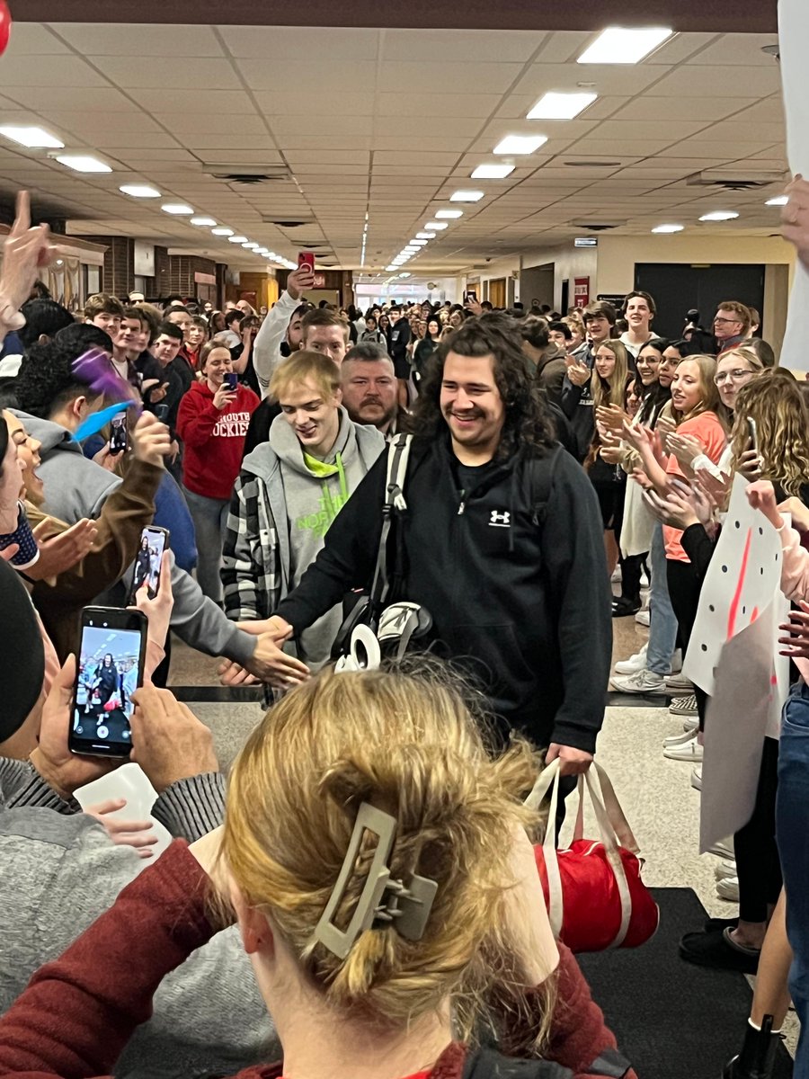 Good luck to Wesley Smith and Anthony Popi as they head down to state. We are so proud of both of you!
