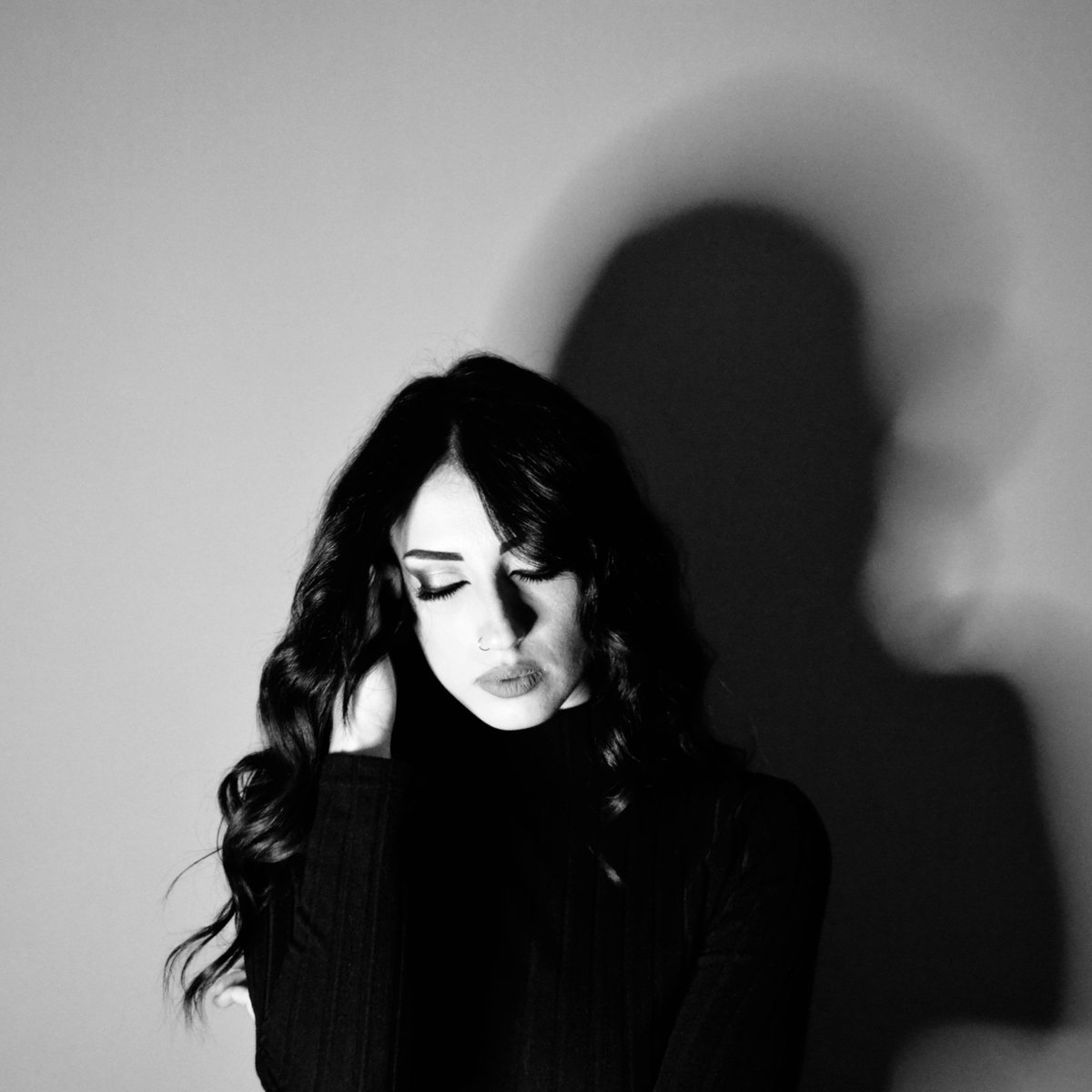 Giulia is back at OFF Recordings with her second release. 'Machine Heart' is out today. Don't wait and grab your copy 🤝 

--&gt; off.fanlink.to/machine-heart

#off #techno #giulia #dj #producer