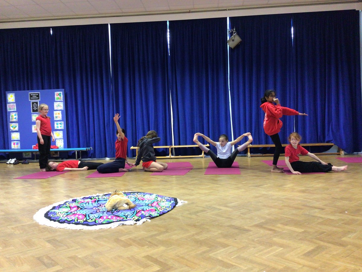 easterside_a's tweet photo. #EastersideYear5and6 Yoga this afternoon. Great partner work going on. #EastersideActive #EastersidePE #EastersideValues https://t.co/el9UTNOtxD