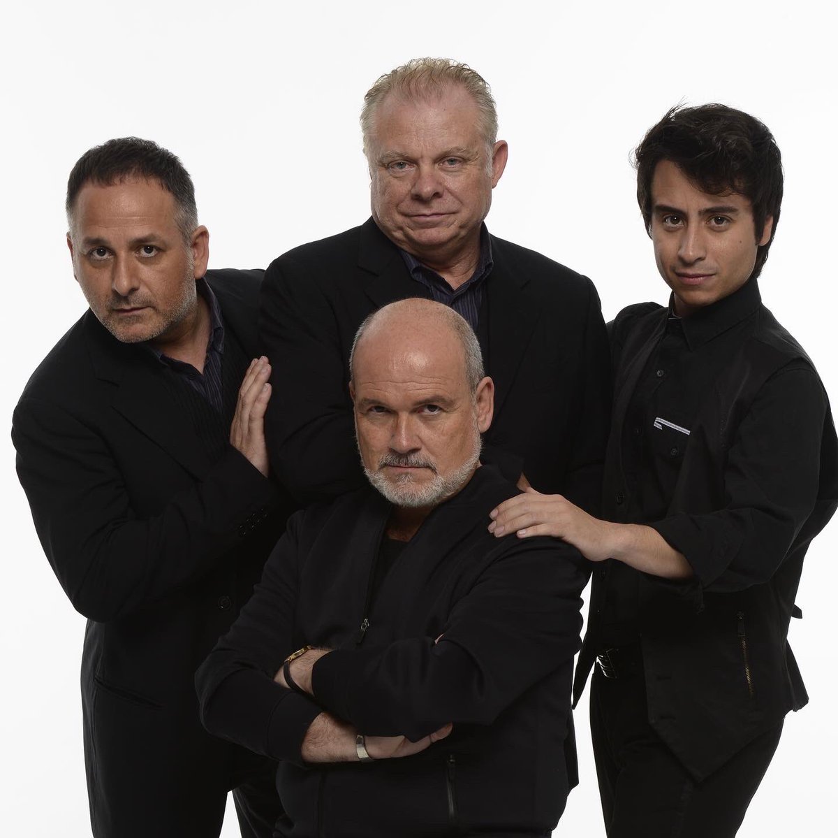 IMPREBIS's tweet photo. ¡Última llamada para ver '#Imprebis' hoy viernes y mañana sábado a las 20.30h en el kinepolis de #Valencia!
Lo que vas a ver no es solo un espectáculo, es el resultado de 25 años #improvisando las inquietudes del público, sobre las tablas de los escenarios de más de 20 países! https://t.co/yOlRx6xmeo