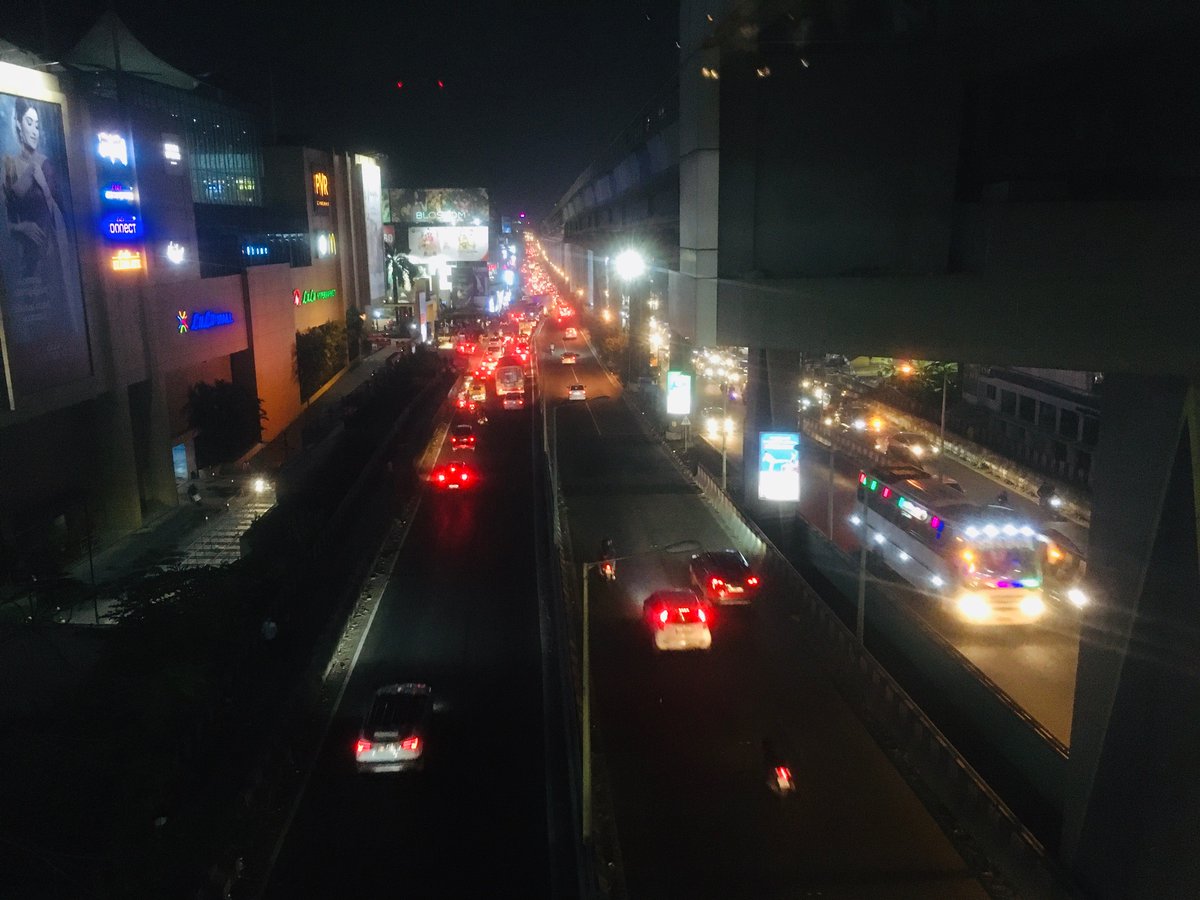 appooz's tweet photo. Mandatory useless flyover #1 pic.
#Edapally https://t.co/0MdQVJW189