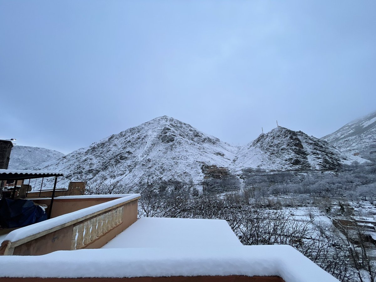 aliceoutthere1's tweet image. I've just had to stick my hot water bottle down my pants. #atlasmountains #stillsnowing
