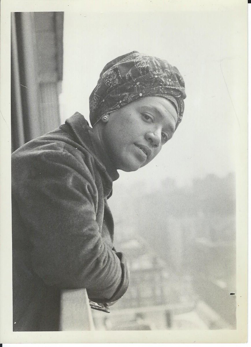 "Death 
folds the corners of my mouth
into a heart-shaped star..."

-Audre Lorde "Speechless" in The Marvelous Arithmetics of Distance

It's Audre Lorde's Birthday-Eve and I'm @alexispauline scholar-in-residence for the week. Let's address the morbid stuff before the party starts